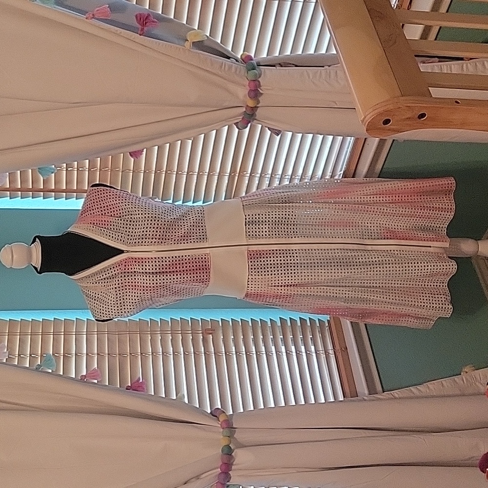 NWT Elie Tahari Pink White Eyelet modern square hole cutout dress no liner